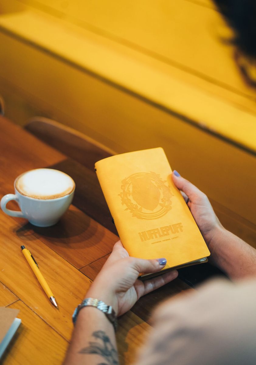 Harry Potter Hufflepuff PU Leather Travel Journal Cute Gifts Movie Notebook 11,7x19,6 cm
