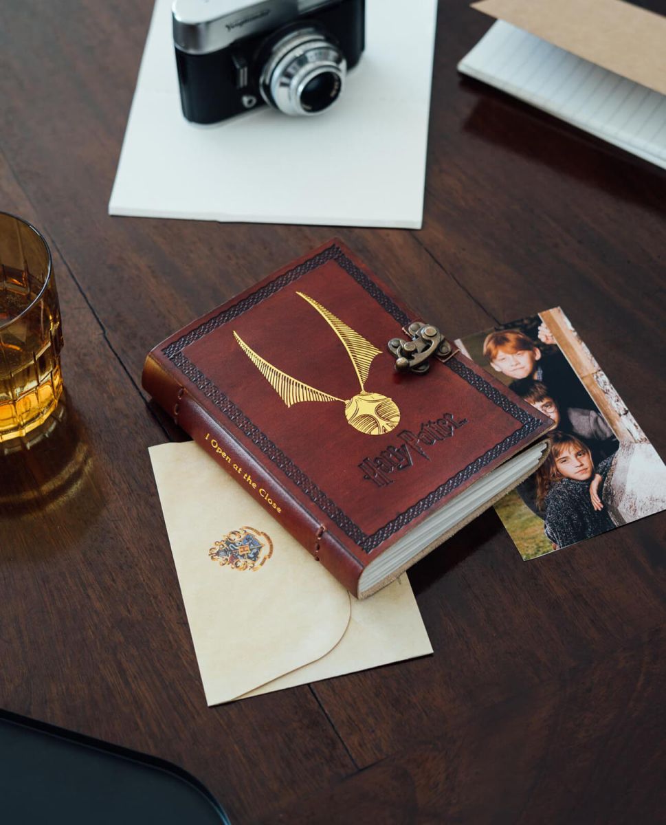 Harry Potter Leather Journal Premium Blank Movie Notebook 175x130x26mm