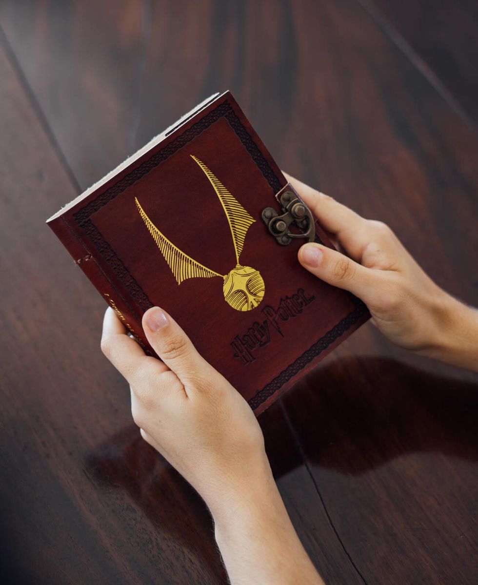 Harry Potter Leather Journal Premium Blank Movie Notebook 175x130x26mm