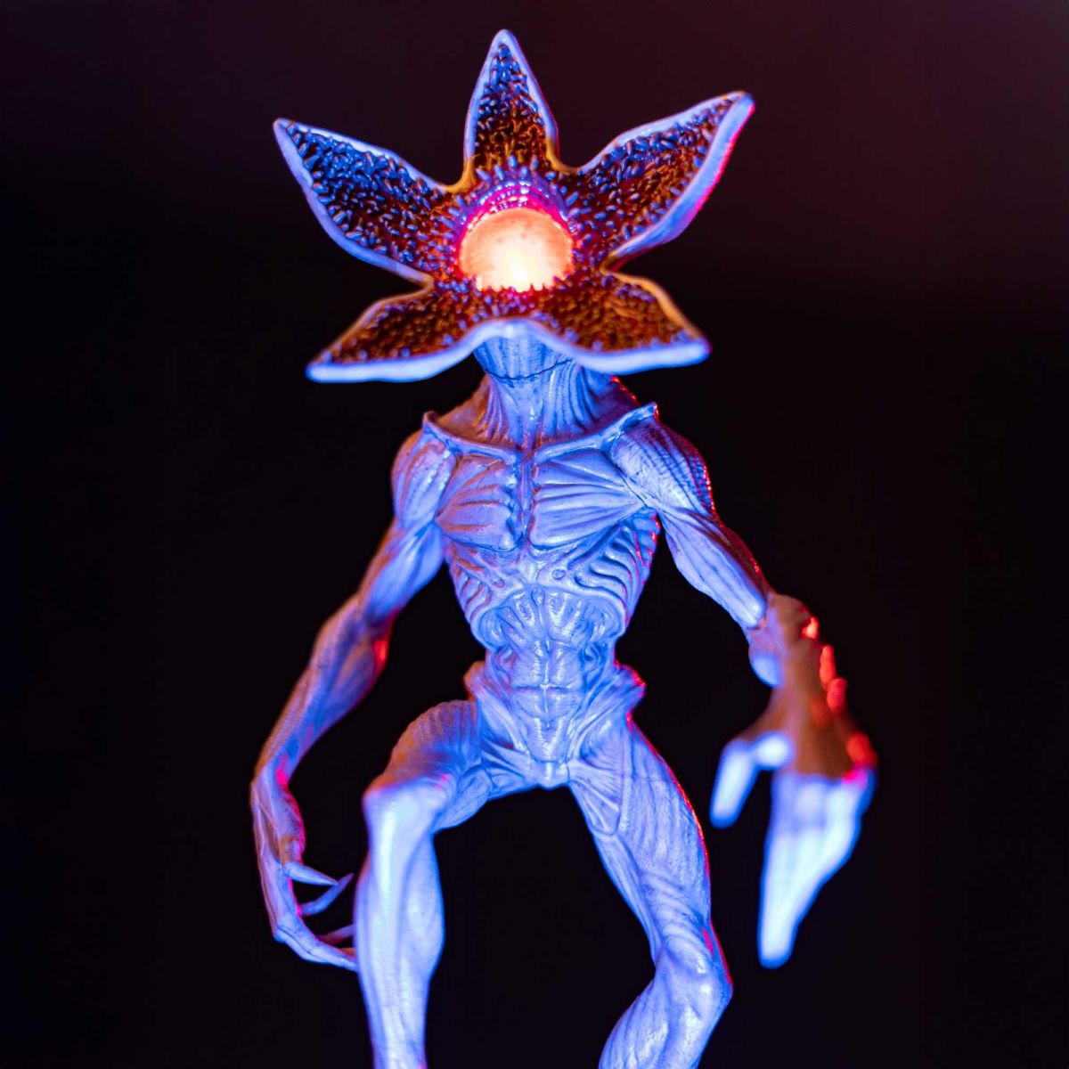 Stranger Things Demogorgon Led Desc Lamp 15x34x19 cm