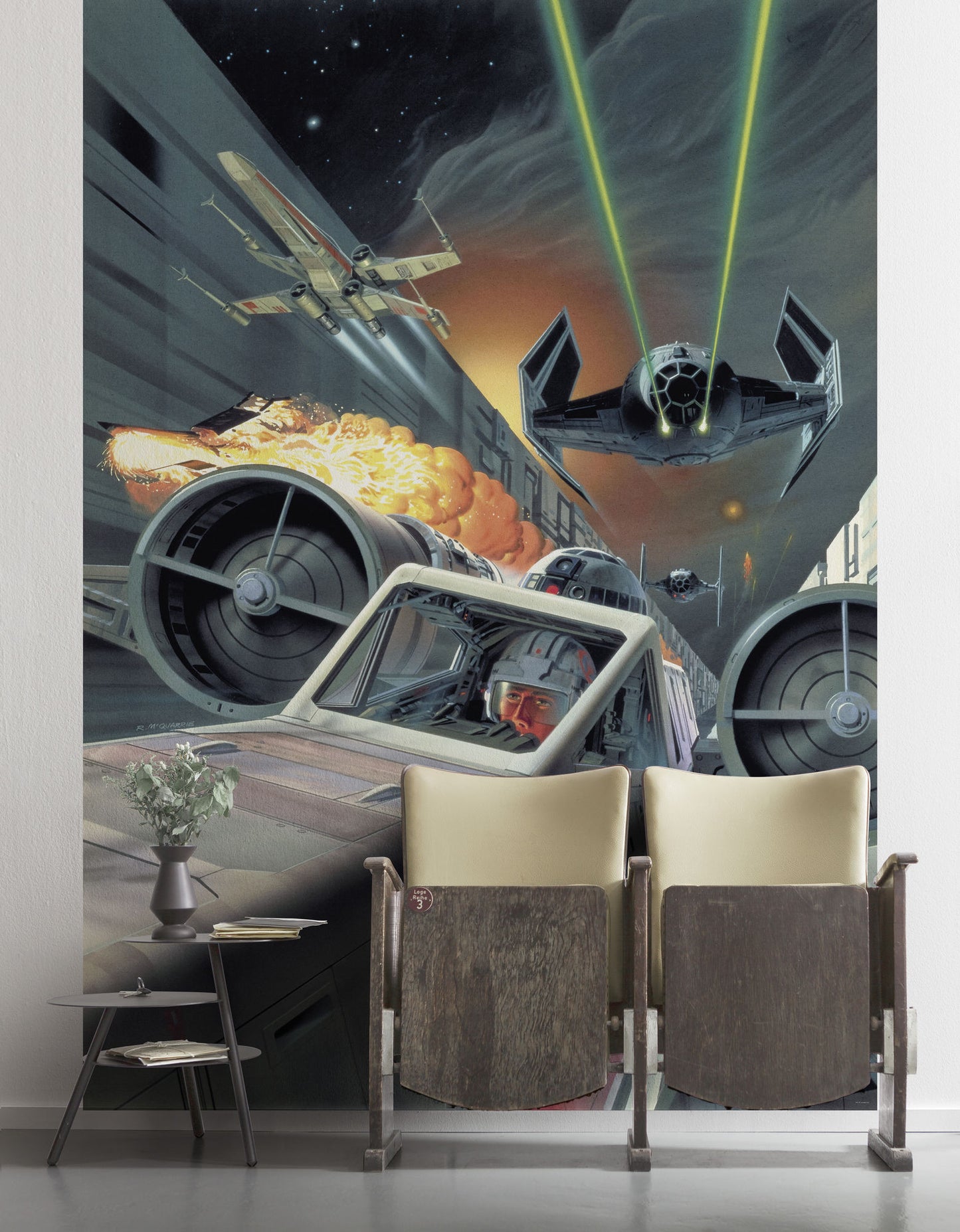 Star Wars "Classic Death Star Trench Run" XL Non-Woven Wallpaper Mural 200 cm x 280 cm (78" x 110")